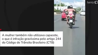 Mulher é flagrada vestindo apenas lingerie em garupa de moto em Goiás