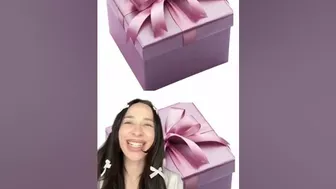 WOAH challenge ???? choose ur gift! #elsarca #tiktok