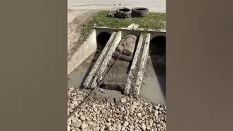 A massive blockage in drain being pulled out using UNIQUE technique!