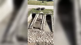 A massive blockage in drain being pulled out using UNIQUE technique!