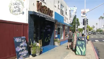 Sheared hydrant damages businesses in Ocean Beach