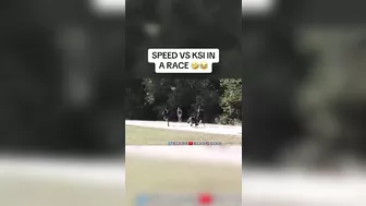 Speed and KSI Had A Race On Stream. ???????? (KSI/TT, IShowSpeed/TT) #shorts