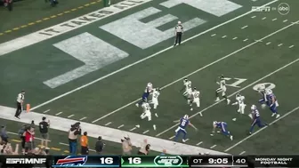 Breaking the Game winning punt for the New York Jets Vs the Buffalo Bills