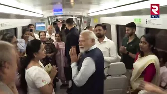 PM Modi Birthday Celebrations In Airport Express Metro Delhi | Modi Travel In Delhi Metro | RTV