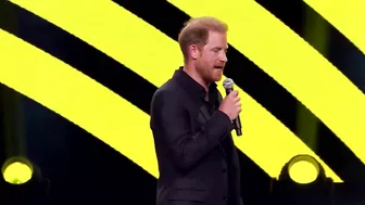 Britain's Prince Harry closes Invictus Games