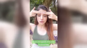 Reduce Forehead Lines With Yoga! #faceyoga #yoga #youtubeshorts#yogaforbeginners#easyyoga#fittak