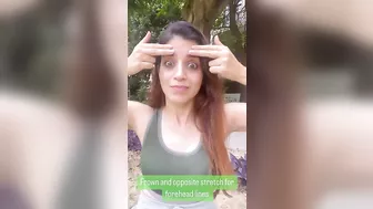 Reduce Forehead Lines With Yoga! #faceyoga #yoga #youtubeshorts#yogaforbeginners#easyyoga#fittak