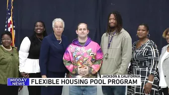 Leaders celebrate flexible housing pool program in Cook County