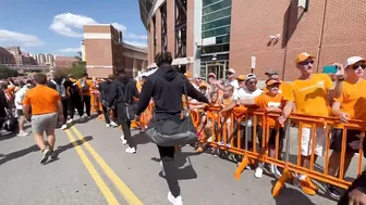 See the Vol Walk ahead of Tennessee's game against UTSA in Neyland Stadium