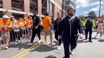 See the Vol Walk ahead of Tennessee's game against UTSA in Neyland Stadium