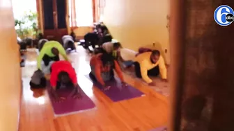 Breast cancer survivor introduces yoga to Philly community