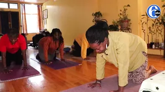 Breast cancer survivor introduces yoga to Philly community