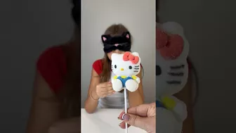 Blindfolded Challenge Marshmallow ???? Κάναμε το Παλιό Μας Trend ???? #shorts #challenge