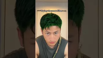 Everyone wants to become Roronoa Zoro ????