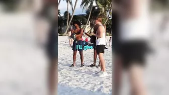 Serenading Random Girls on the Beach!