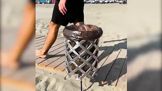 Amazing recycling of garbage found on the beach! ♻️ Work made by a real ECO-HERO!