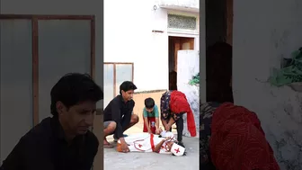 Pagal Doctor????‍⚕ और सुई Injection Village family funny video #patient #doctor #shorts #funny #viral