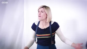 Doctor Who cast goes head-to-head in a Halloween challenge ???????? Doctor Who - BBC