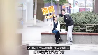 (Eng Sub) Funny Asian Prank On Stranger In The Public Compilation (Let Her Hold The Fish)