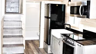 Stunning Beautiful The Ramblin’ Rose Model Tiny House