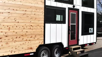 Stunning Beautiful The Ramblin’ Rose Model Tiny House