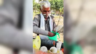 1 मिनट मे 5 भेलपुरी बना दी तो 500/- Rs Challenge to 65 year old baba | Faridabad | Street food india