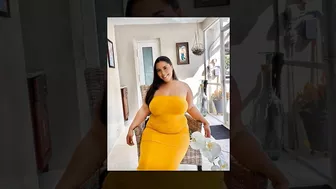 Karla Montolio Plus Size Outfits Model | Big Size | Onlyfans Video | Bio | Wiki | Career & More