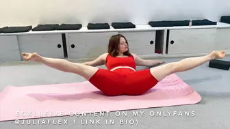 ONLYFANS @JULIAFLEX Beginner Splits Tutorial. Half Moon Pose/ Hip Opening/ Strength Training