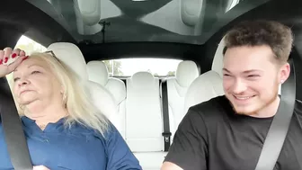 THE FUNNIEST TESLA MODEL S PLAID LAUNCH REACTION EVER!