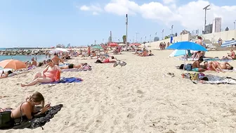 BARCELONA Central BEACH / RELAXING WALKING TOUR