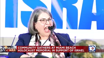 Israeli supporters meet at Holocaust Memorial in Miami Beach