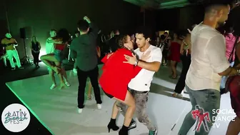 Jovanny & Tayler - Bachata Social Dancing | Latin Beach Fest DR 2022 (Punta Cana)