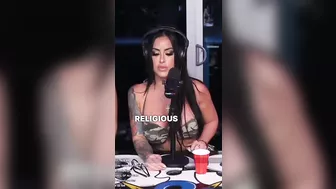 This OnlyFans Girl Is The Delusional