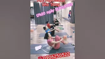 Yoga Mở Vai | 17g20 ngày 11/10/2023 | Hye Yoga Studio #short #hyeyoga #yoganhatrang