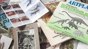 New Dinosaur Toyline Kickstarter - Zealandia Offers Retrosaurs From All Eras!