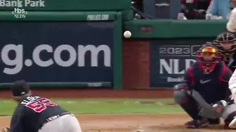 Nick Castellanos MAKES HISTORY! FIRST player to have 2 straight multi-homer games in the postseason!