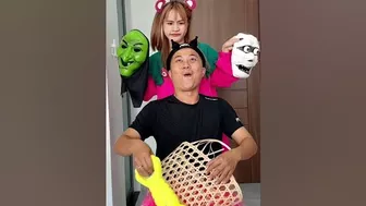 Thử Thách Hóa Trang Cùng Halloween | Halloween Costume #HalloweenWithShorts