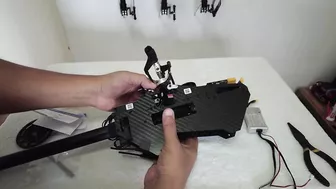 How to replace FlyWing FW450 V3 GPS RC Helicopter Main Gear