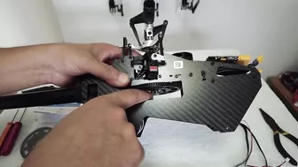 How to replace FlyWing FW450 V3 GPS RC Helicopter Main Gear