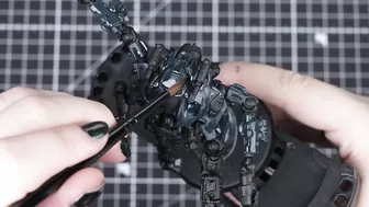 How to Paint: Shadowy Green Armour