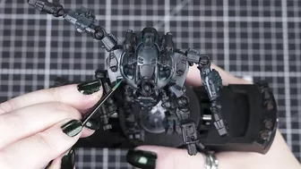 How to Paint: Shadowy Green Armour