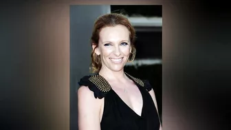 Toni Collette Biography, Age, Weight, Relationships