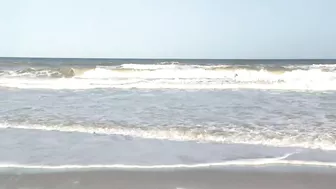 Woman in critical condition after near drowning at Jacksonville Beach