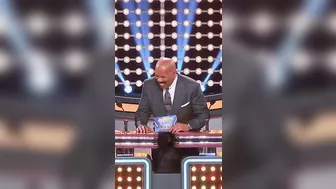 SHAQ Has Steve Harvey CRACKING UP With This Answer! | Celebrity Family Feud #shorts