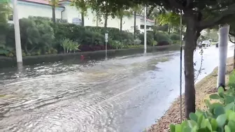 King tides cause flooding along coastal communities in Palm Beach County