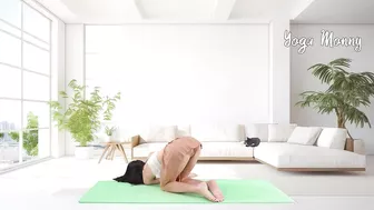 Quick 1-Minute Morning Yoga: 3 Effective Back Stretching Exercises with Yoga Monny!