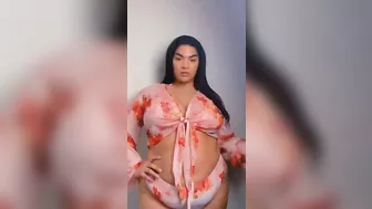 Jojo Albina ✅ American Brand Ambassador | Plus Size Model | Curvy Fashion |Wiki, Age, Biography