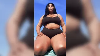 Jojo Albina ✅ American Brand Ambassador | Plus Size Model | Curvy Fashion |Wiki, Age, Biography