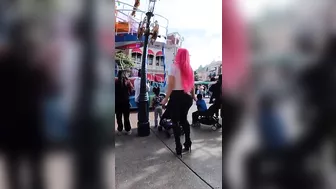 Luvie Doll in Disneyland Paris (TikTok/Instagram)