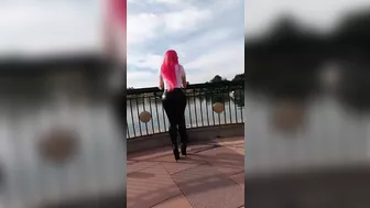 Luvie Doll in Disneyland Paris (TikTok/Instagram)